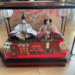【熊本市】元値7万　雛人形 美品 ひな祭り ２段 アクリルケース付きの画像