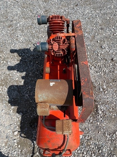 エアーコンプレッサー　明治　2.2kw 200V 動作確認済み