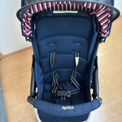 アップリカ　
マジカルエアープラス　ベビーカー　Ｂ型の画像
