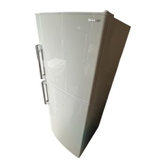2ドア冷蔵庫 SHARP 228L キッチン家電 B09003の画像