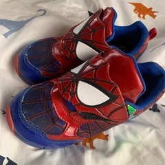 子供用スパイダーマン シューズの画像