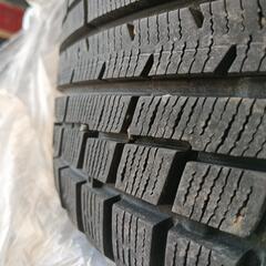 205/55R16スタッドレスタイヤほぼ新品の画像