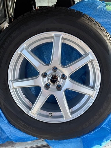 ダンロップ ウインターマックス SJ8 235/65R18