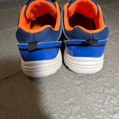 ⭐︎美品⭐︎スニーカー　19㌢の画像