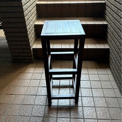 ウッドラック テーブル？椅子？の画像