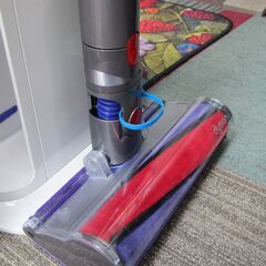 💗ダイソン掃除機Ｖ１０フル装備💗分解洗浄品　引き取り限定　全てのモーター交換済みの画像
