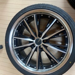 19インチタイヤ　ほぼ新品の画像