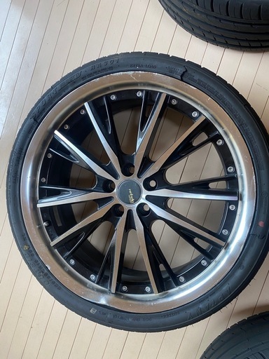 19インチタイヤ　ほぼ新品