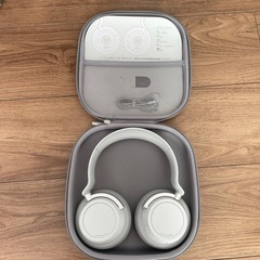 surface headphonesの画像