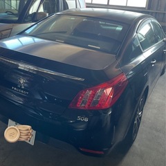 まだ大丈夫ですよ！Peugeot508車検付きです。お取引き9/...