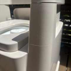 トンボ ポータブルトイレ 背もたれ型 ベージュの画像