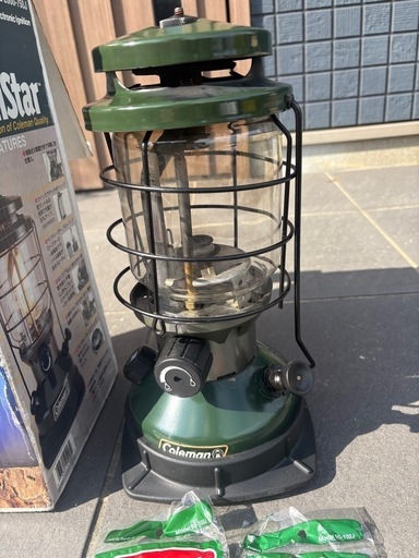 コールマン　　ノーススター2000 ガソリンランタン　