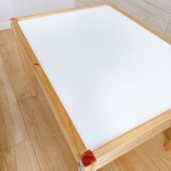 IKEA  LÄTT 子ども用テーブル チェア2脚付の画像