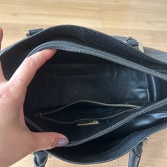 マリオバレンティノ　ブラック　黒　ハンドバックの画像