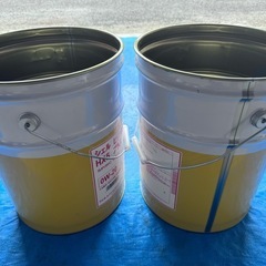 空のペール缶 1つ300円 シェル缶
の画像