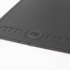 Wacom/Intuos Pro/PTH-660/Mサイズ/ペンタブレット/板タブ ④の画像