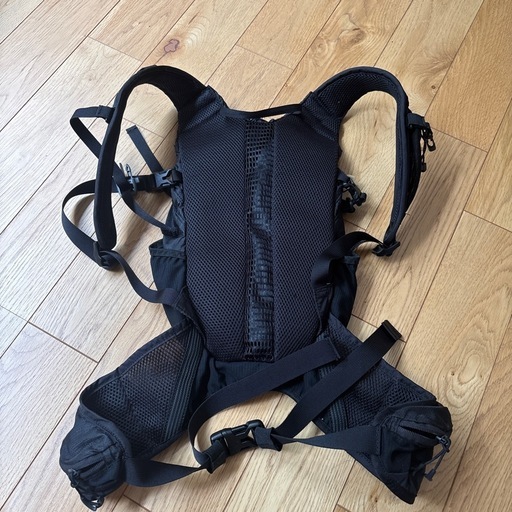 ノースフェイス　トレイルランニング　