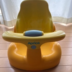 アップリカ　バスチェアの画像