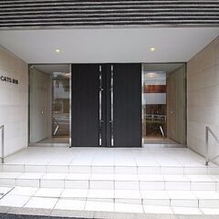 【原宿駅】【月約5万円】【週3日×朝2.5時間】マンション清掃/未経験者可～日払い可の画像