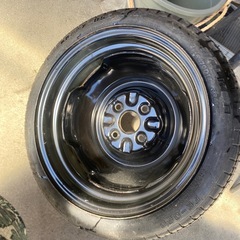 車用スペアタイヤの画像