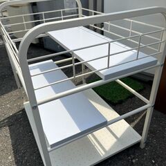 ①ラック（ホワイト）の画像