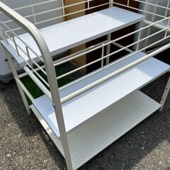 ①ラック（ホワイト）の画像