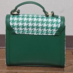 GU 千鳥柄 緑色チェック フラップショルダーバッグ ハンドバッグ 金色金具 鞄の画像