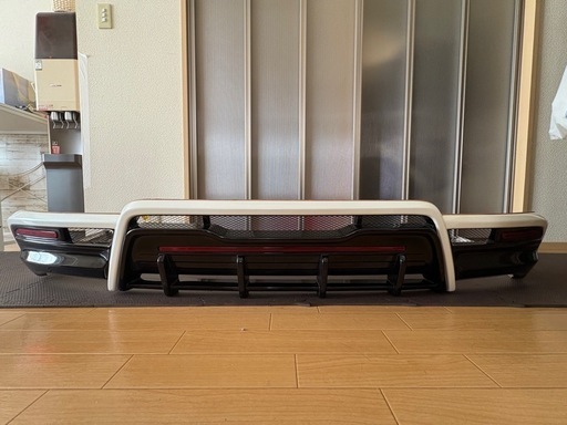 エスティマ　アドミレイション　バンパー