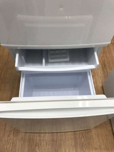 ☆リユースのサカイ春日部店☆KJ10737 SHARP 冷蔵庫 SJ-D23J-S 225L 22