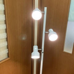 スタンドライト　2つ　（未開封１つ）の画像