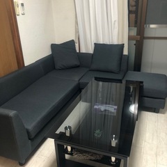 ソファとテーブル
の画像