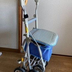 ［引渡決定］シルバーカーの画像