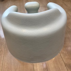 テーブル付きバンボ　グレーの画像