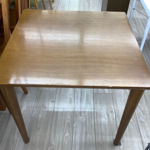 カリモク60＋のダイニングテーブルのご紹介！（トレファク寝屋川）