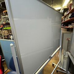 【リサイクルストアスターズ城西店】 【中古品】ホワイトボード　月予定表の画像