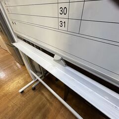 【リサイクルストアスターズ城西店】 【中古品】ホワイトボード　月予定表の画像