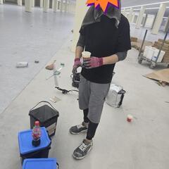 フロアタイル長尺シート床貼り工の画像