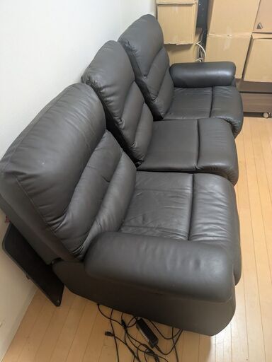 ニトリ電動ソファ　ビリーバー3　3ン人掛け　引取り限定