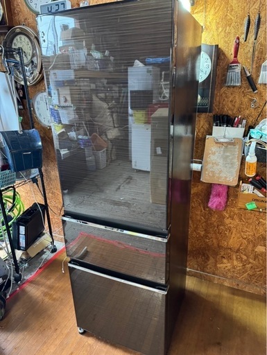 I0112   MITSUBISHI 三菱　冷蔵庫　3ドア　自動製氷器付き　365L 2019年　ヘコミあり