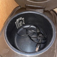 炊飯器の画像