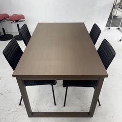 【超美品‼️】イケア 140cm幅4人掛けダイニングテーブルセット 木製ミドルブラウン♪の画像