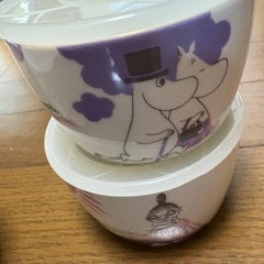 ムーミン食器5個&お花食器1個の画像