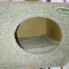 キャットタワーの画像