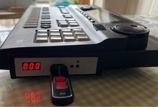 YAMAHA MIDIシーケンサー　QY300 yamaha qy300 full tutorial - YouTube