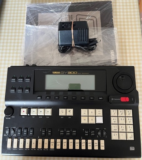 アダプタ付き】YAMAHA シーケンサー QY300 ヤマハ YAMAHA ヤマハ