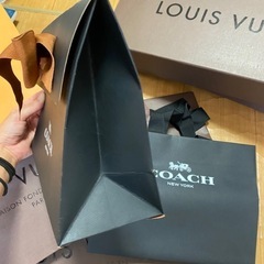 coach 紙袋の画像