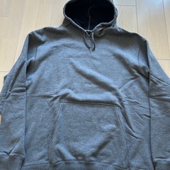 ユニクロ　パーカー　フーディー
の画像