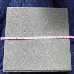 662fk 【未使用品・開封品】久保田セメント工業 舗装材 カラー平板 35mm グリーン 4枚入り 3418002(4P)   y090304fk の画像