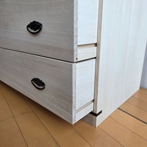 未使用訳あり 桐たんす３段　桐箪笥 桐チェスト クローゼット 天然木 着物収納 桐衣装箱 引き出し 和ダンス 和タンス 着物用