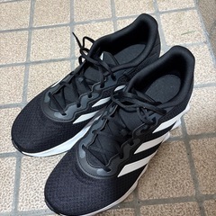 adidas アディダス　ランニングシューズ　30cmの画像